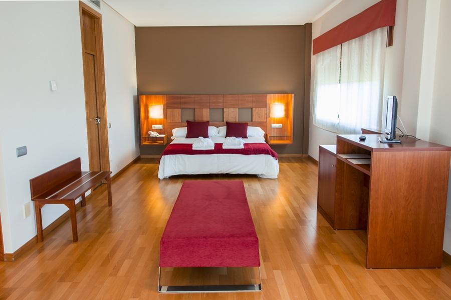 Exe Via Argentum Hotel Silleda Exterior photo