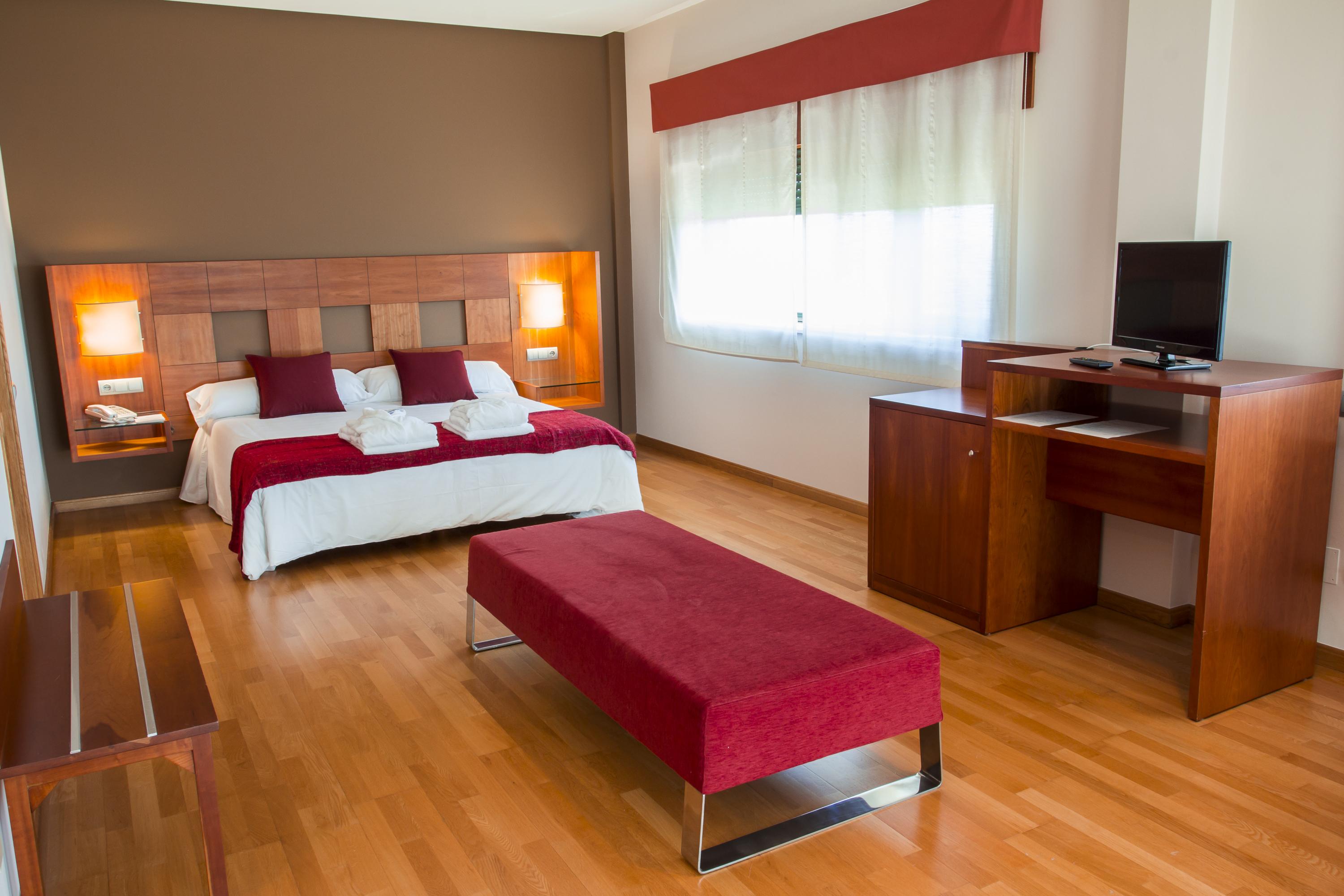 Exe Via Argentum Hotel Silleda Exterior photo